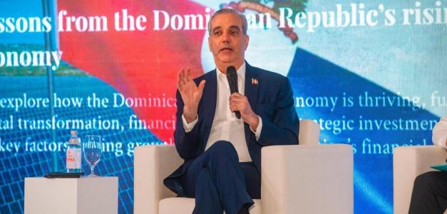 Respuesta de Abinader al PLD: Gobierno de Danilo aumentó la deuda.