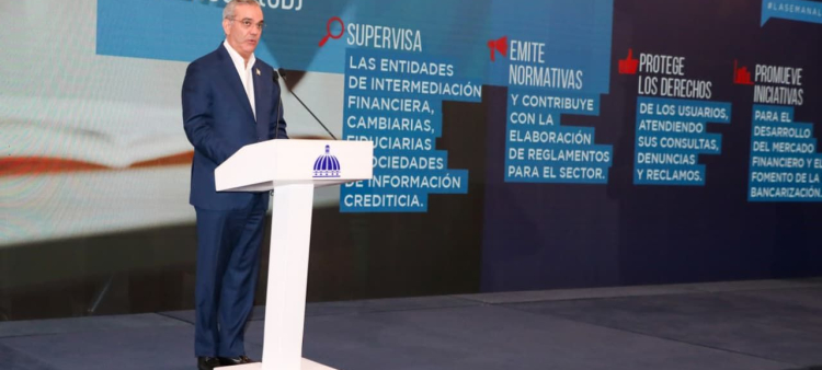 El 80% de la deuda adquirida por Abinader se destina a refinanciar deuda previa
