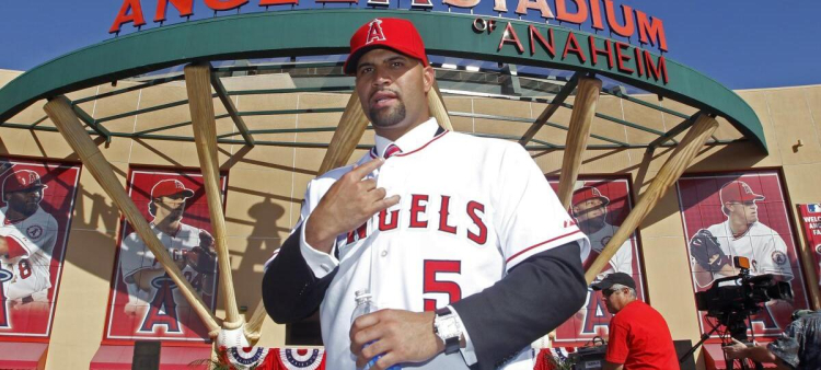 Encuentro entre Albert Pujols y Perry Minasian, Gerente General de los Angelinos de Anaheim para discutir posible puesto de manager