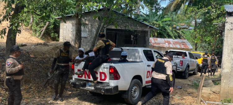 Capturado presunto líder de microtráfico en Villa Riva apodado “Puly” por la DNCD