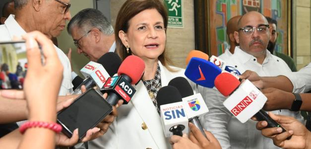 Plan estratégico de Raquel Peña para mejorar atención de salud mental en cárceles.