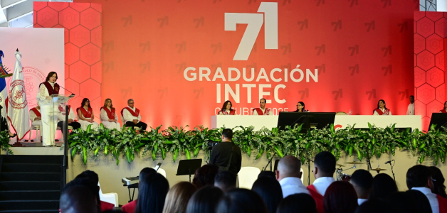 Intec gradúa 763 nuevos profesionales, destacando la presencia de 456 mujeres