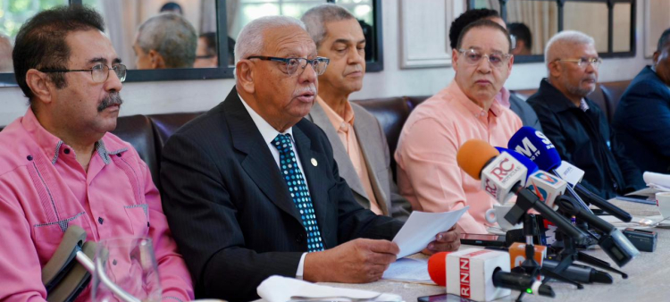 Desafíos del monorriel de Santo Domingo según expresidentes de Codia