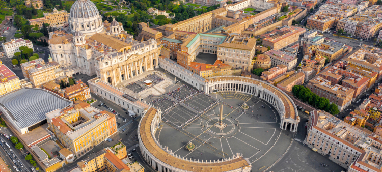 El Vaticano reconoce negligencia hacia víctimas de abusos por parte de la Iglesia