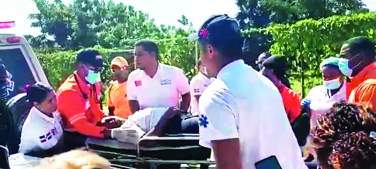 Desmayos causan pánico en liceo de Barahona