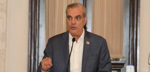 Reunión del presidente Abinader con el COE por tormenta Melissa y pronóstico de lluvias