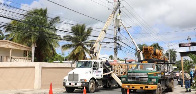 El sistema eléctrico en la República Dominicana: 70 años de transformaciones y desafíos