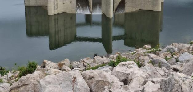 Alerta en la zona debido a vertido en Sabaneta.
