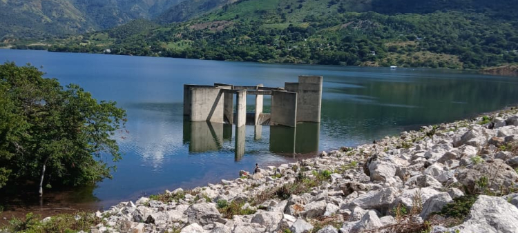 Aumenta un 30% la generación hidroeléctrica con solo tres presas vertiendo libremente