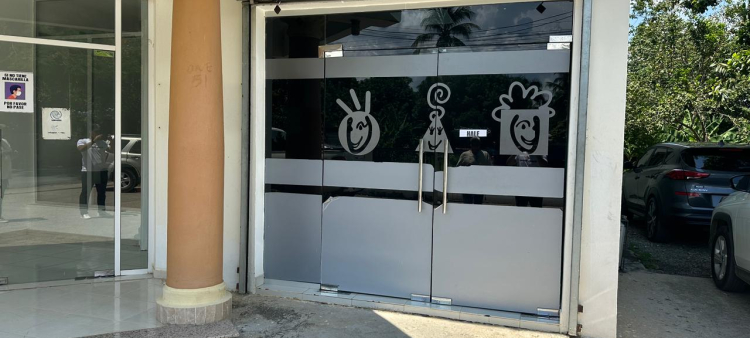 Familia de bebé fallecido bajo custodia de Conani en Santiago presentará demanda