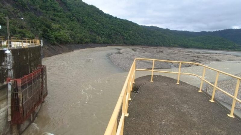 Precaución en río Nizao: Presas operan a máxima capacidad