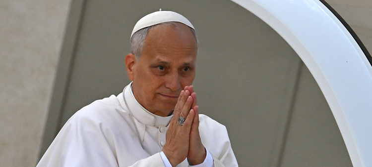 El Papa insta a escuelas católicas a combatir la “tecnofobia” y acoger a desfavorecidos