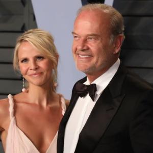 Padre a los 70: El actor Kelsey Grammer celebra la llegada de su octavo hijo