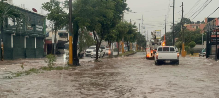 Alertas por Inundaciones en República Dominicana por Lluvias de Melissa