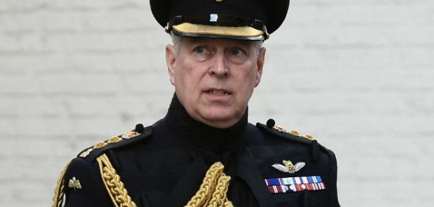 La pérdida de títulos y honores de Andrés, hermano del rey Carlos III