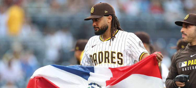Fernando Tatis Jr. gana su segundo Guante de Oro en 3 años en las Grandes Ligas