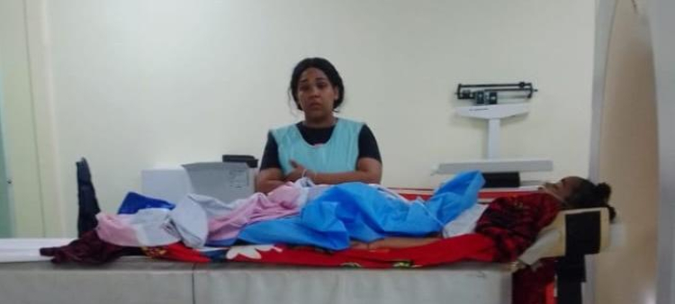 Diagnóstico irreversible: niña voleibolista de Capotillo pierde movilidad en las piernas