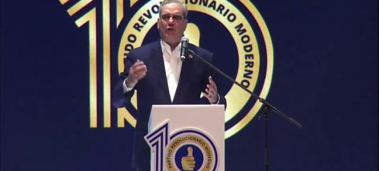 La Presidencia del PRM debería ser ocupada por Abinader, según autoridades del partido.