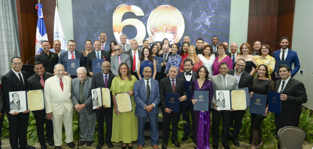 Celebración de los 60 años de la Escuela Nacional de Locución Otto Rivera y reconocimiento a locutores de diferentes generaciones