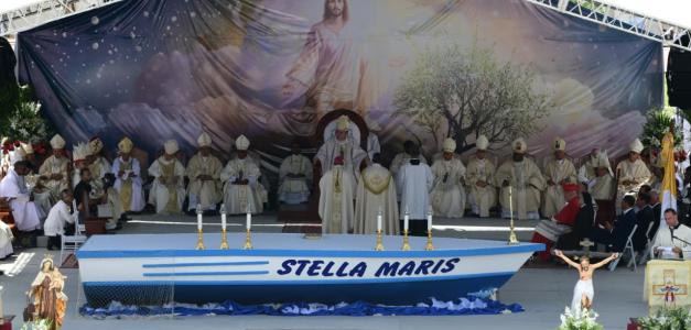 Inauguración de la Diócesis Stella Maris de SDE presidida por Abinader