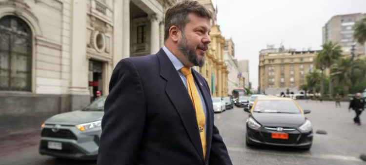 Candidato presidencial en Chile niega responsabilidad humana en cambio climático
