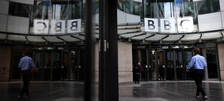 Trump amenaza con demandar a la BBC por un montaje engañoso de su discurso
