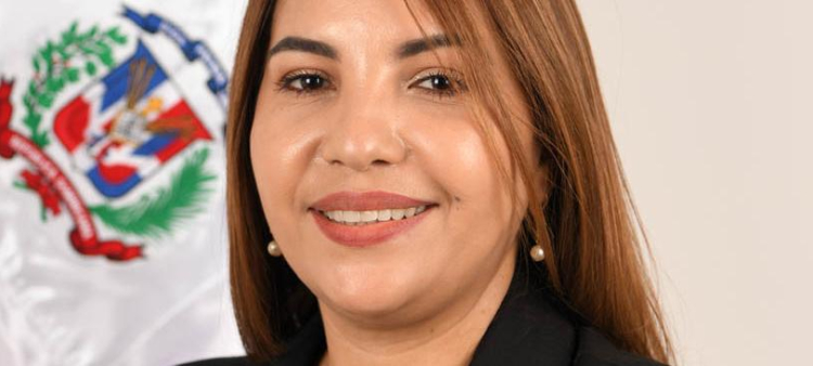 Colegas de la diputada Jacqueline Fernández optan por no opinar sobre la situación de su ex pareja