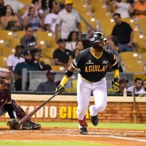 Las Águilas logran su tercera victoria consecutiva al derrotar a las Estrellas