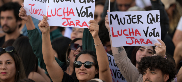 Candidatos chilenos finalizan campañas presidenciales