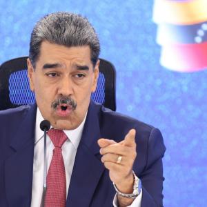 Maduro critica los ejercicios militares de EE. UU. y Trinidad