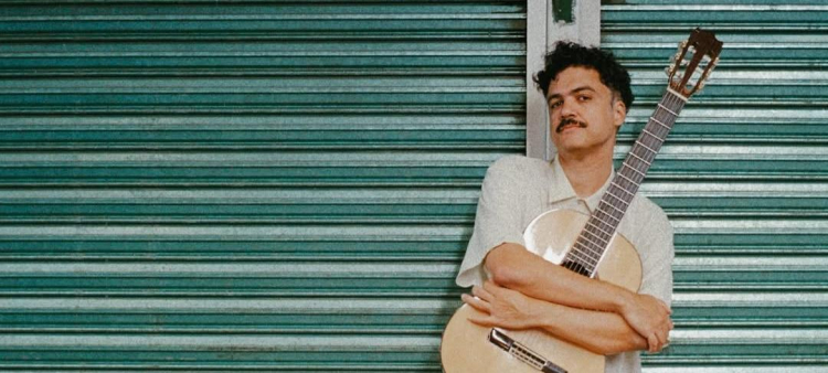 Alex Ferreira: Un Viaje Sonoro Independiente Desde México