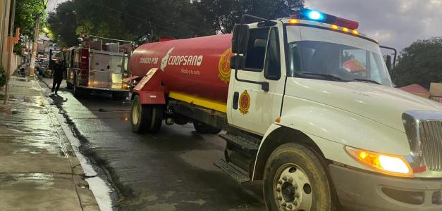 Incendio en cuartel policial de Santiago Rodríguez deja a oficial con graves quemaduras