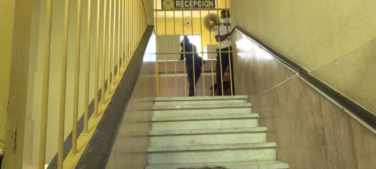 Muere preso en prisión de Ciudad Nueva; familia reclama negligencia