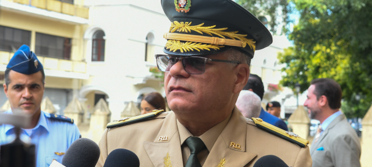 Declaración del Ministro de Defensa sobre la sentencia del TC: “Las Fuerzas Armadas preservan su reglamento disciplinario”