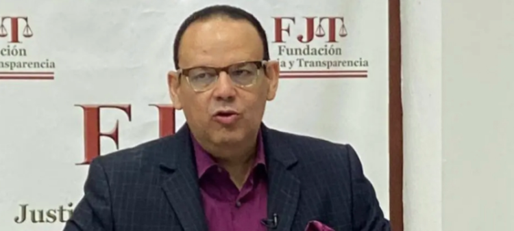 El Colegio de Abogados apoya la propuesta de Listín sobre menores infractores.