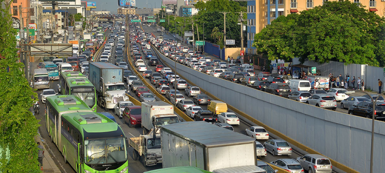 Operativo vial del Gabinete de Transporte ante gran flujo comercial