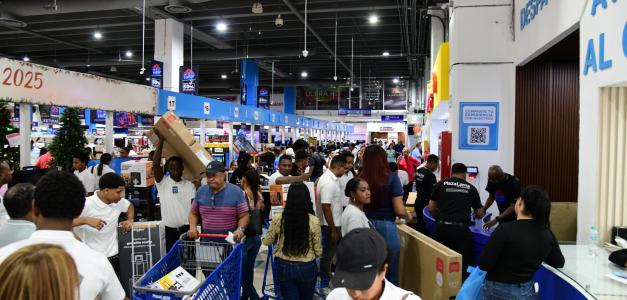 En busca de descuentos: El atractivo del Viernes Negro