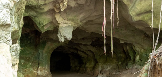 Cierre temporal de Cuevas del Pomier por restauración y protección ambiental