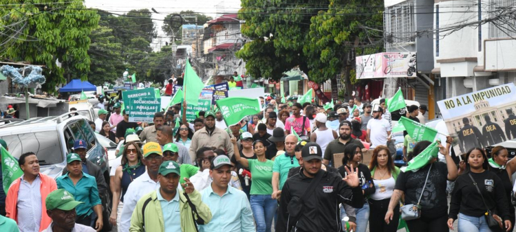 Marcha multitudinaria liderada por Fuerza del Pueblo en protesta por la situación en RD