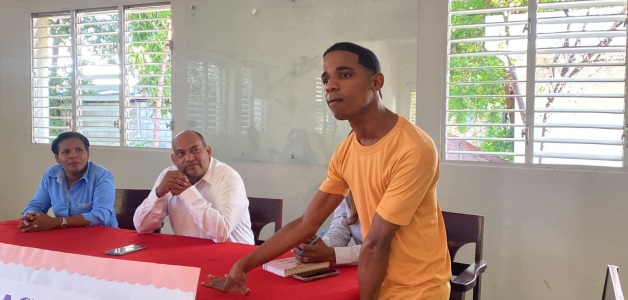 Recorte salarial de RD$5,000 a RD$1,500 para joven con discapacidad en alcaldía de Tamayo