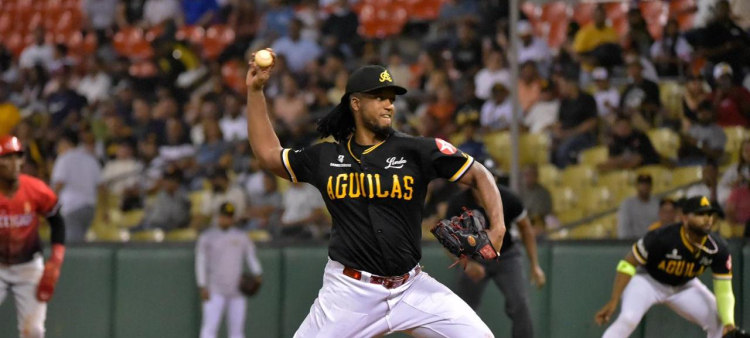 Águilas vencen a Leones acortando la brecha a dos juegos