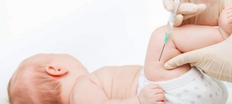 Recomendación pediátrica: Continuar con el calendario completo de vacunación infantil