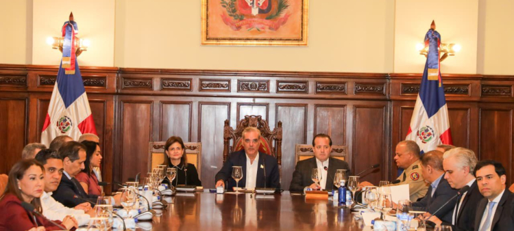 Convocatoria del Presidente Abinader al Consejo de Ministros para definir prioridades del 2026