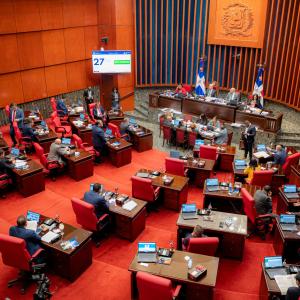 Aprobada en el Senado la ley para el pago de deudas por obras anteriores a la Ley de Compras