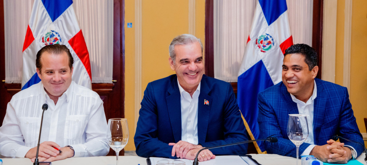 El presidente Abinader asegura el progreso planificado de Santo Domingo 2026