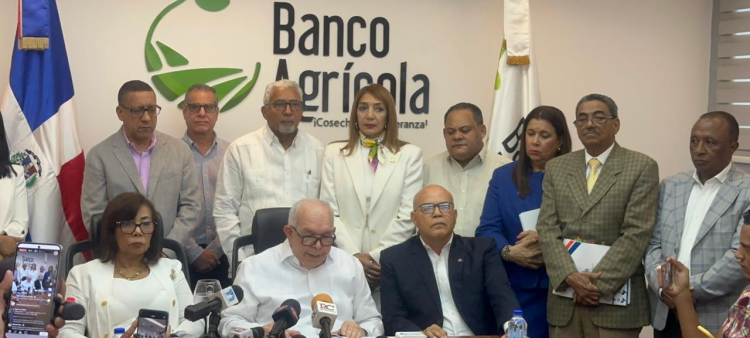 El Administrador del Banco Agrícola defiende su gestión a pesar de faltantes desde el 2012