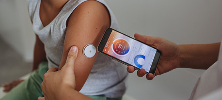 Dotación de medidores continuos de glucosa para niños con diabetes