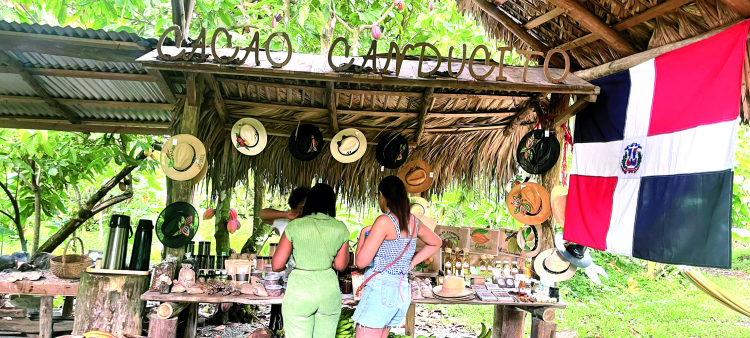 Producción Tradicional de Cacao Orgánico: Una Herencia Intergeneracional
