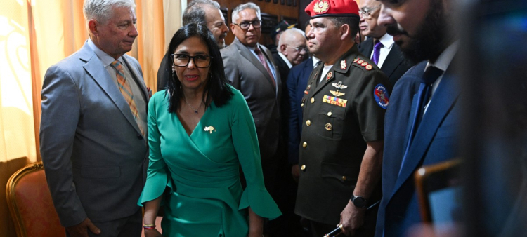 El papel determinante de los militares en la reconfiguración del poder político en Venezuela