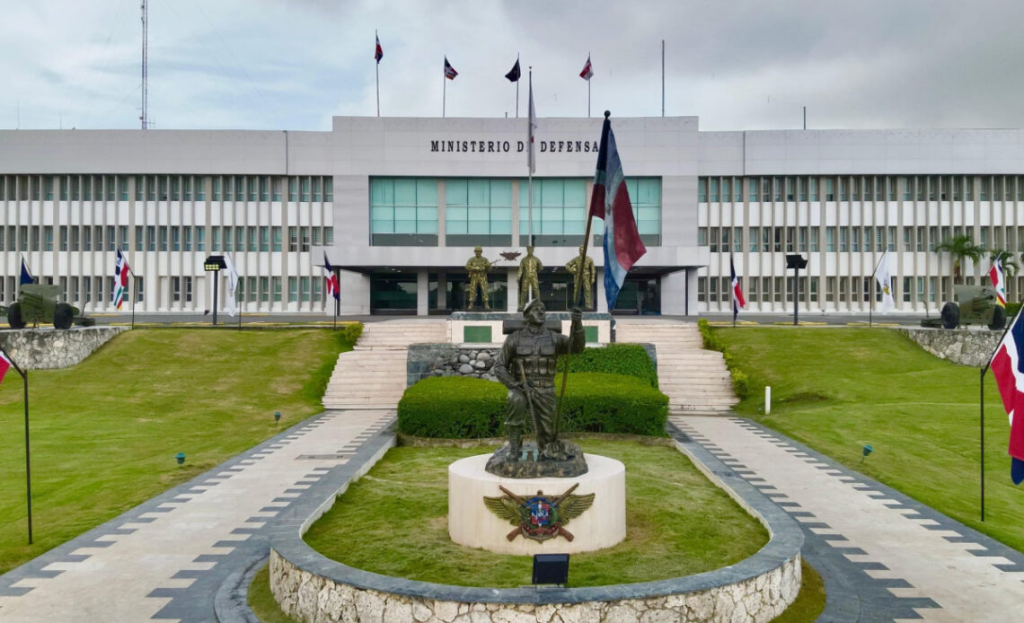 El Tribunal Constitucional acaba con 70 años de discriminación en las Fuerzas Armadas y la Policía Nacional